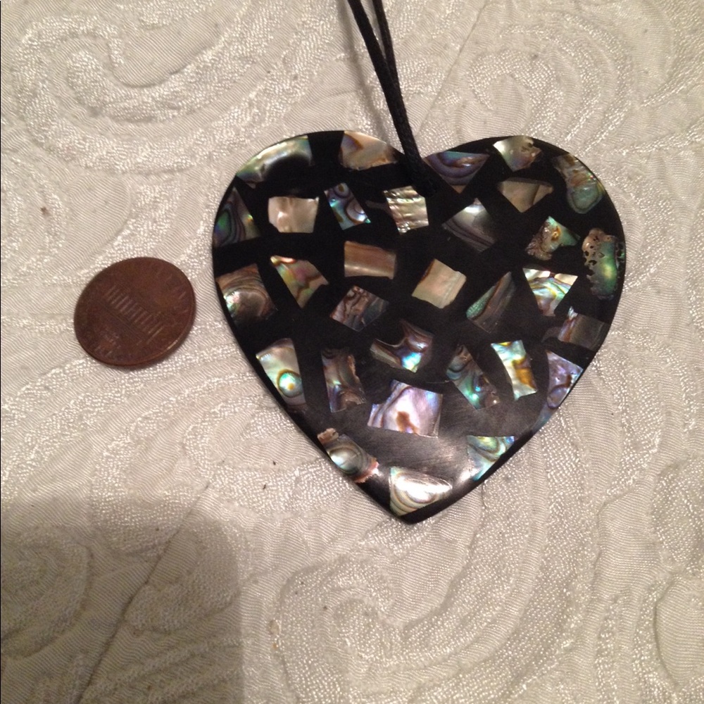 Inlaid Mother of Pearl Heart Necklace